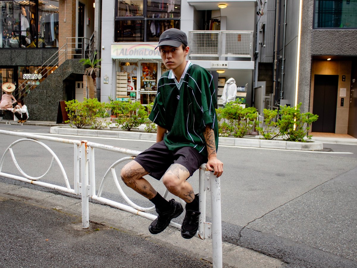 トップ Street Style 2022年08月12日撮影 - 佐藤優さん - 東京 - サプライ・アクセサリ・グッズ