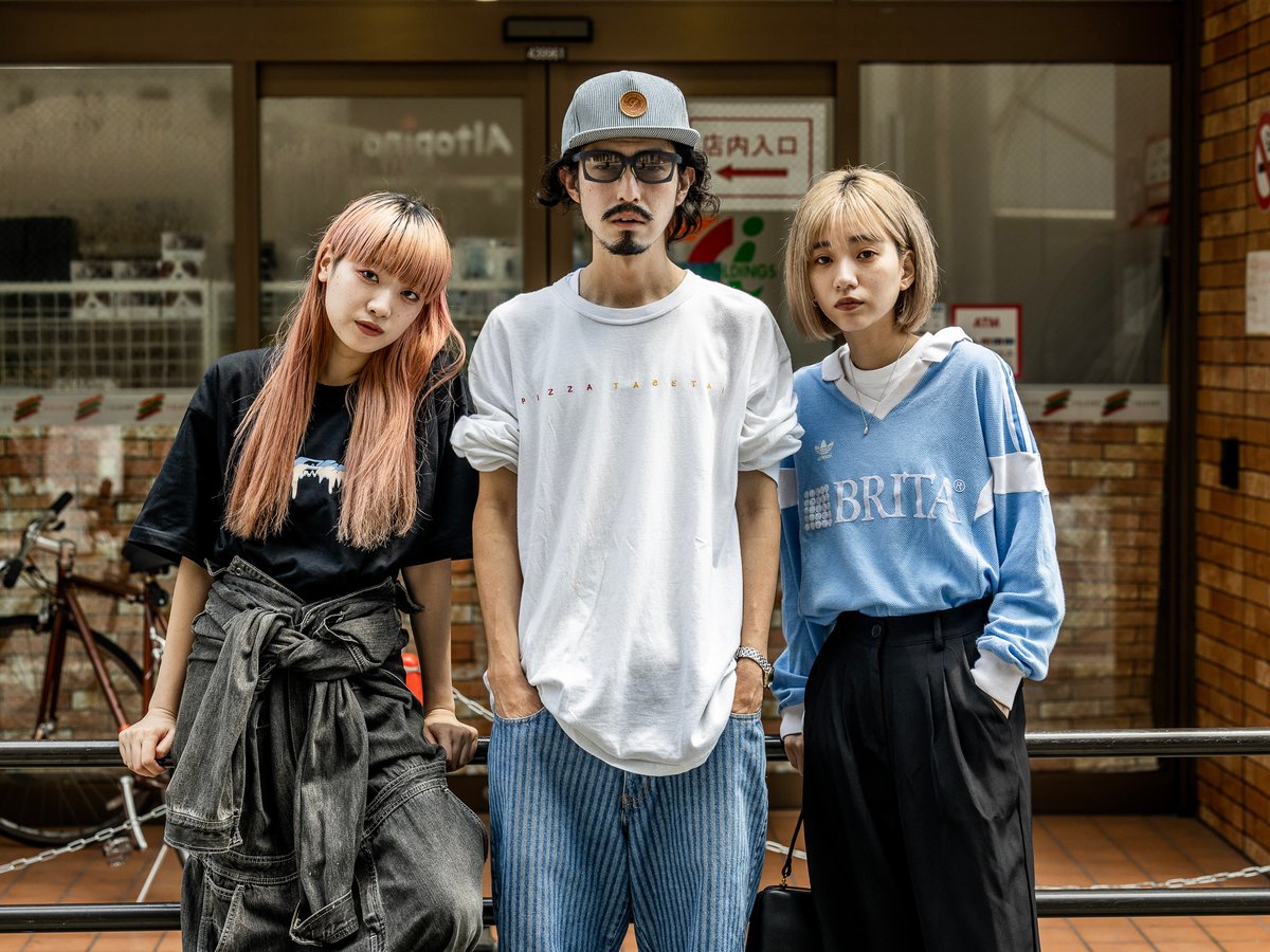 CHUNICHI 2011 ROAD TO VICTORY ジャケット Street Style - 大阪 - らて／渕上カン／藤田日和さん - 2022年
