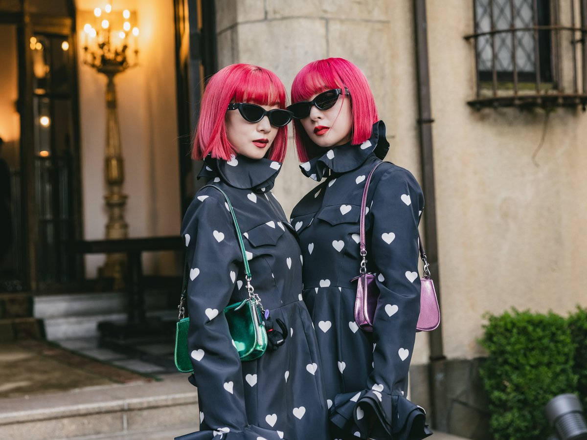 Street Style - 東京 - AMIAYA（AYA and AMI）さん - 2024年09月