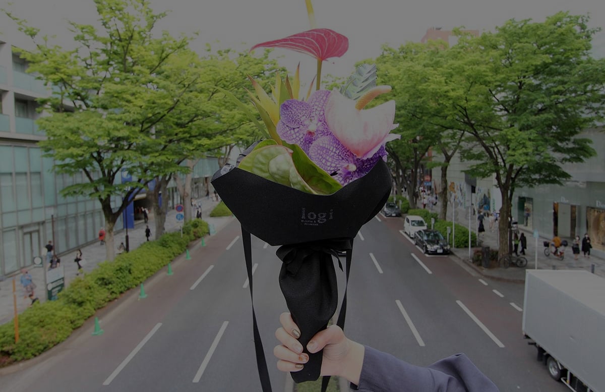 花と街 表参道 原宿のフローリストが贈る 街に映えるブーケ Logi Plants Flowers 花と街 表参道 原宿のフローリストが贈る 街に映えるブーケ Logi Plants Flowers