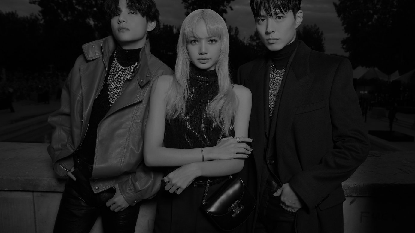 セリーヌ オム のショーにbtsのvやblackpinkのリサらが来場