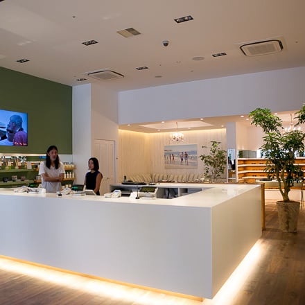 ロンハーマンの世界最大ストアが京都に 店内を初公開