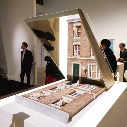 鑑賞者も作品の一部に、レアンドロ・エルリッヒ過去最大の個展が開幕