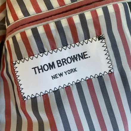 「トム ブラウン」のタグ Image by FASHIONSNAP