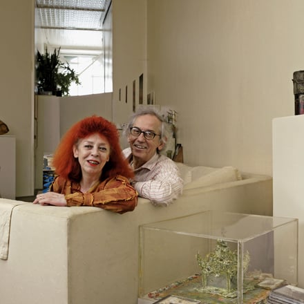 「クリストとジャンヌ= クロード “包まれた凱旋門” 」展示作品 Image by Photo: Wolfgang Volz ©2004 Christo and Jeanne-Claude Foundation