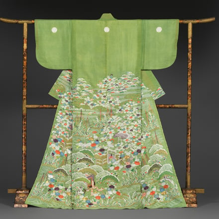 Summer robe (hito-e) with court carriage and waterside scene. Edo period (1615–1868), early 19th century. Gauze-weave silk with stencil paste-resist dyeing, stencil-dyed dots (suri-bitta), hand-painted details, silk embroidery, and couched gold thread. 72