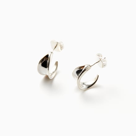 Earrings LINEA SV 02 4万9500円