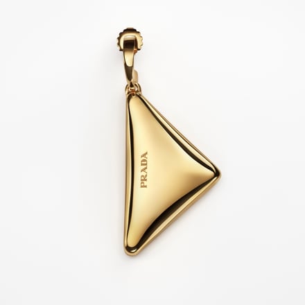 Eternal Gold Mate to Order Earring 税込220万円（予定価格） Image by Courtesy of Prada