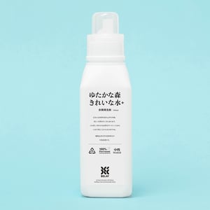 アウトドア衣類用洗剤「ゆたかな森きれいな水＋」が発売　ゴールドウインが監修
