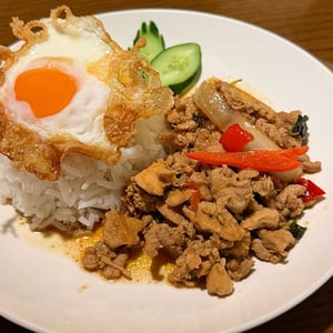 編集部のリアルランチ　表参道「ティーヌン」でコスパ◎タイ料理