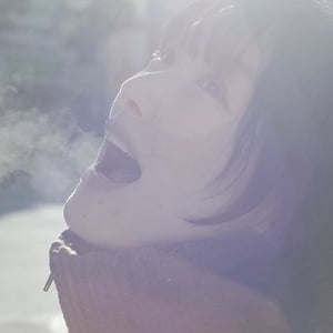 川島小鳥と米山菜津子が展覧会開催　最新書籍「サランラン」の後日譚として