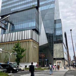 「クオーツ心斎橋」が公開　LVMH系会社などが開発、ラグジュアリーやスポーツブランドが充実