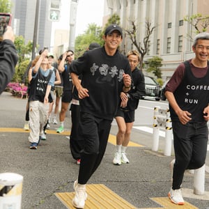 スタバが大迫傑選手を迎えたランニングイベントを初開催　コーヒーとランが生む新たな体験価値