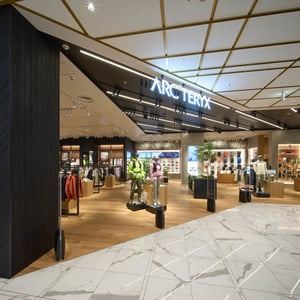 「アークテリクス 名古屋ブランドストア」がハエラに移転オープン　売り場面積が拡大