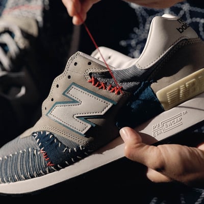 ニューバランスとサシコギャルズがコラボしたアイテムの画像