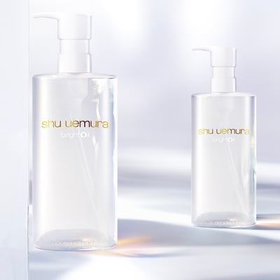 シュウ ウエムラ ブライト クレンジング オイル 画像