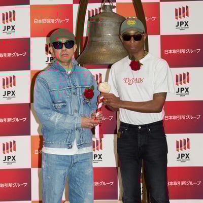 上場セレモニーの様子