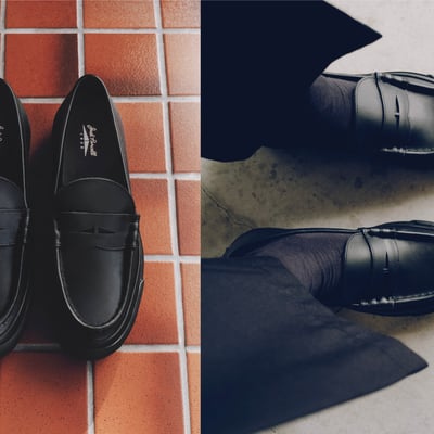 黒いローファー