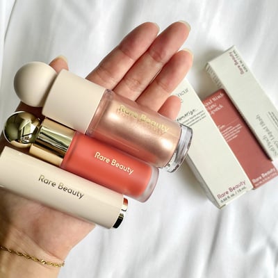 Rare BeautyΥ֤ˁ\Ƥ똔