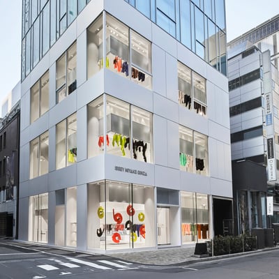ファッションブランドのイッセイミヤケが銀座で2店舗目となるISSEYMIYAKEGINZA/442 をオープン