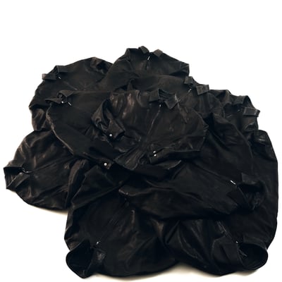 ブラックのレザージャケット