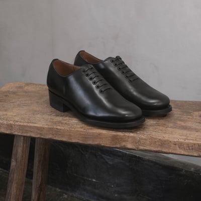 短靴 「ミルン・シューズ（MILNE SHOES）」