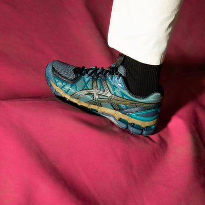UB10-S GEL-KAYANO 20