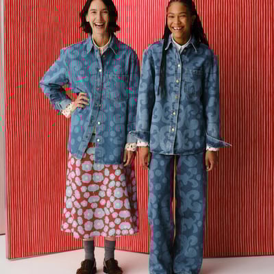 マリメッコのデニムを着た女性2人