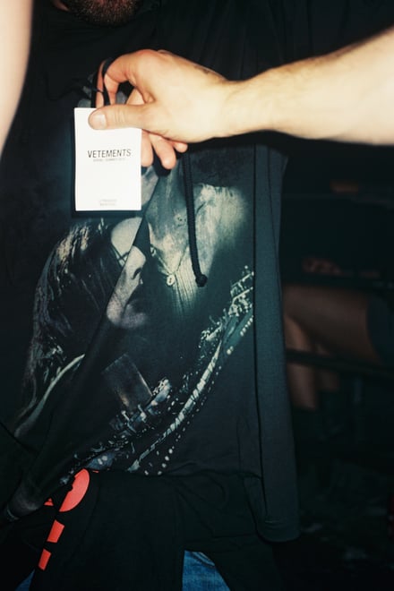 未開封新品　限定ヴェトモン写真集　VETEMENTS BOOK ヴェトモンから初の写真集 500部限定で発売