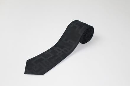 布袋寅泰×タケオキクチ、ギタリズム柄をあしらったMA-1など発売