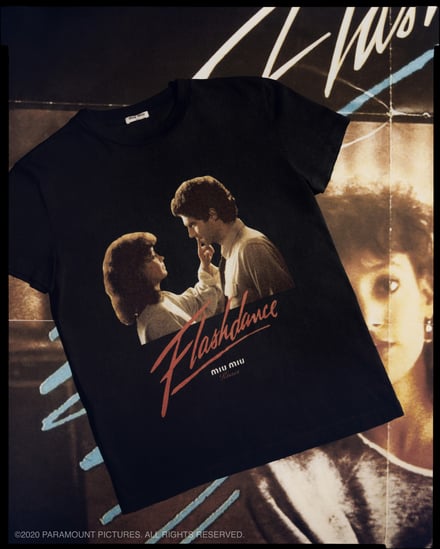 ミュウミュウ」から名作映画のキスシーンをプリントしたTシャツ