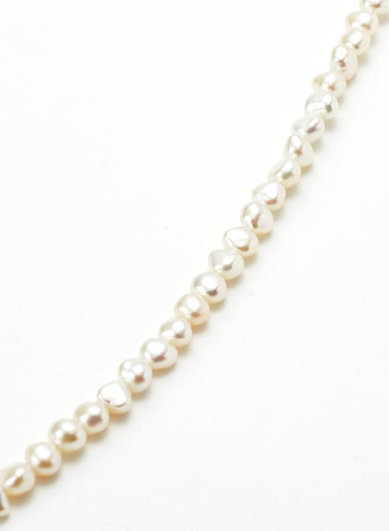 White pearl×Gold（税込3万5200円）