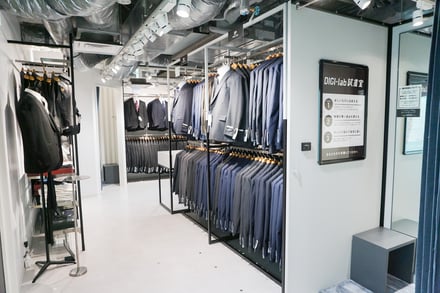 THE SUIT COMPANY 新宿本店 内部の様子