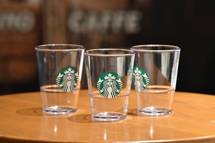 スターバックス コーヒーが導入する店内用の樹脂製グラス