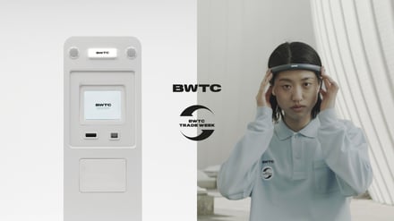 市民の脳波を買い取って収益化を図る新組織「BWTC」で使用する機械とイメージ