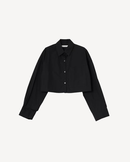 リト ストラクチャーが渋谷パルコに出店する期間限定ショップで展開する黒いシャツ