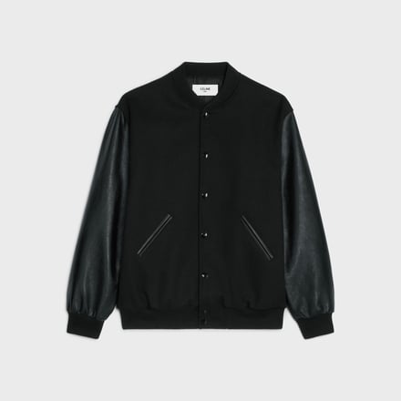 セリーヌ オムの2022年秋冬アイテムの黒いジャケット