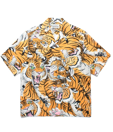 虎柄のハワイアンシャツ