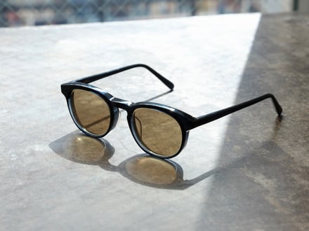 白山眼鏡店 top 白山眼鏡 サングラス Ivory(Blue Lens)