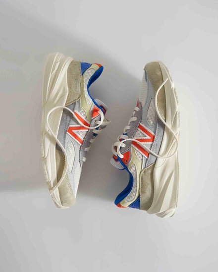 「Ronnie Fieg & Madison Square Garden for New Balance MADE in USA 990V6」のスニーカー