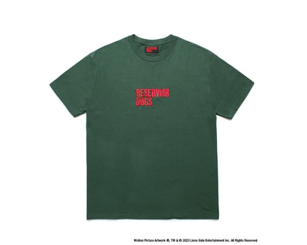 コラボレーションアイテム　緑のTシャツ