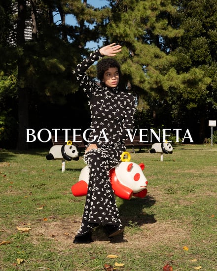 ボッテガ・ヴェネタが2024年夏コレクションのフォトエキシビションを開催