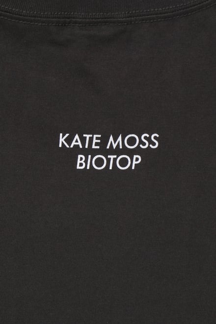 ケイト・モスのプリントTシャツ