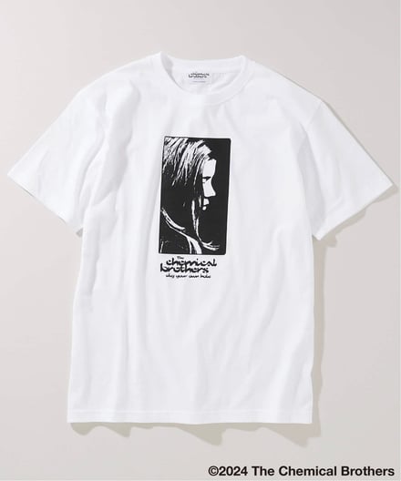 白のTシャツ