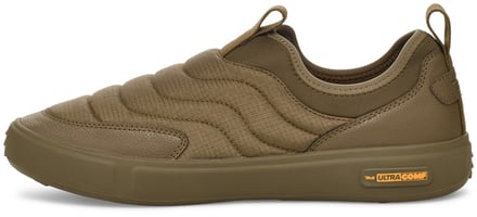 テバの「Ultra- Comf Slip On」