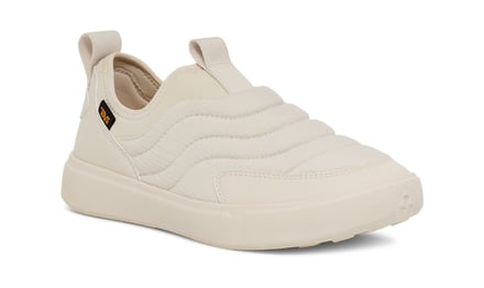 テバの「Ultra- Comf Slip On」