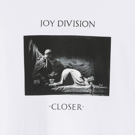 Joy DivisionのTシャツ