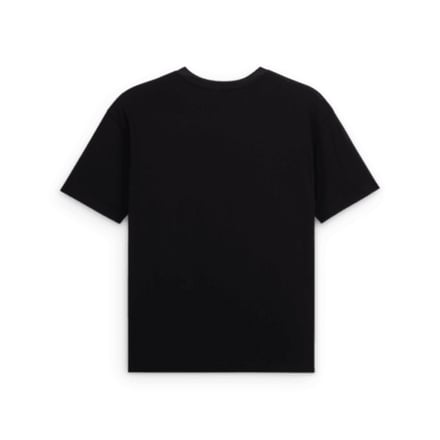 黒いTシャツ