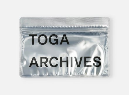 TOGA × Tabioのコラボ靴下