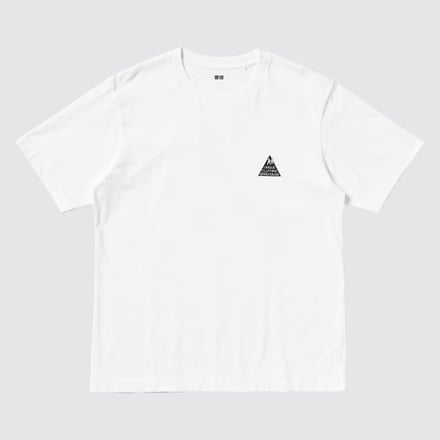 ユニクロ「初期ロゴ」クルーネックTシャツ前面